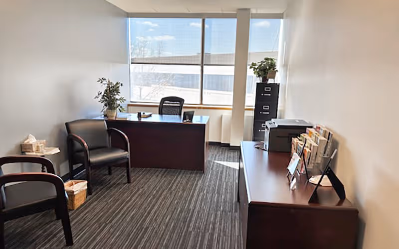 1820 Chapel Avenue W Chl, Cherry Hill, 30 DESKS 1820 Chapel Avenue W Chl, Cherry Hill image 1