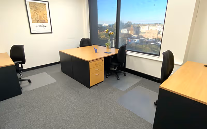 441 South Road, Bentleigh, 7 DESKS 441 South Road, Bentleigh image 1