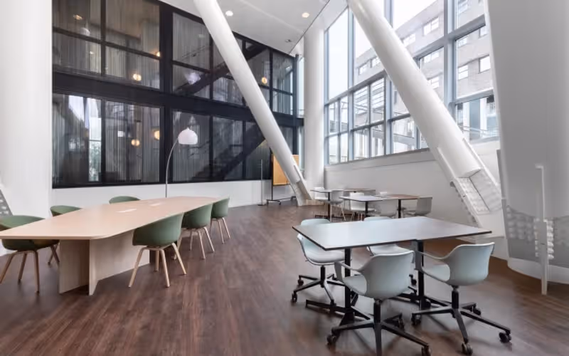 70 Boulevard A Reyers, Brussels, 50 DESKS 70 Boulevard A Reyers, Brussels image 1