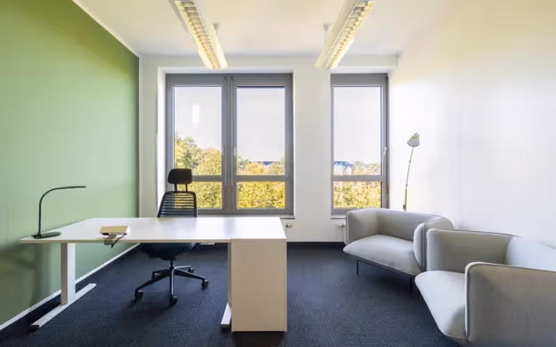31 Rue De Verdun, Suresnes, 50 DESKS 31 Rue De Verdun, Suresnes image 1