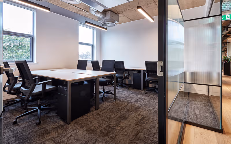 Southernhay West, Exeter, 20 DESKS Southernhay West, Exeter image 1