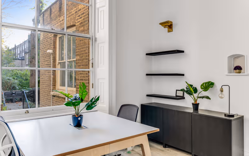 55-56 Russell Square, Holborn, 28 DESKS 55-56 Russell Square, Holborn image 1