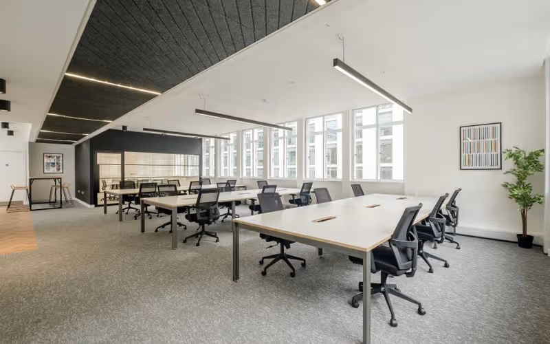 1 Bow Lane, London, 18 DESKS 1 Bow Lane, London image 1