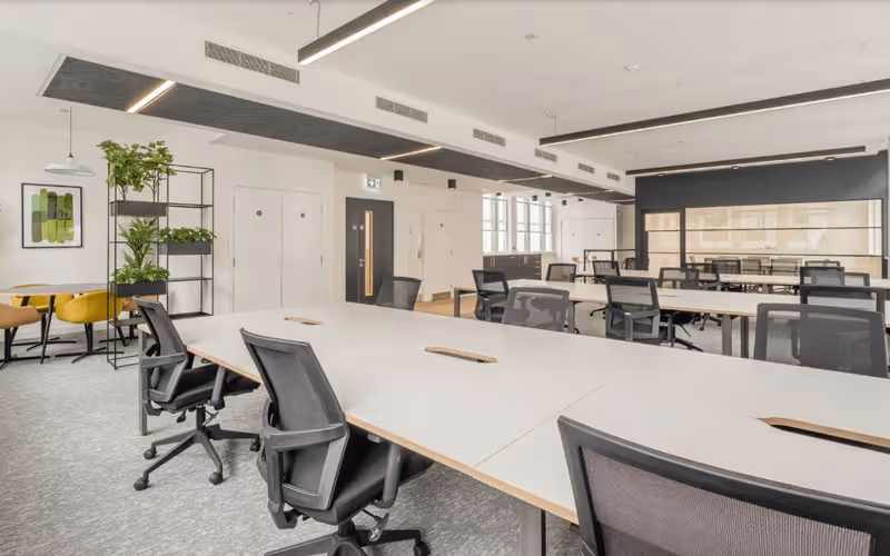 1 Bow Lane, London, 18 DESKS 1 Bow Lane, London image 1