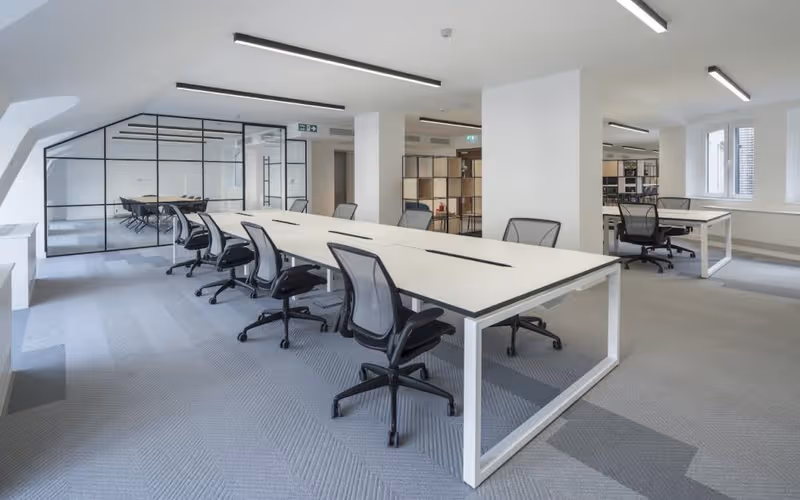 8 Lloyd’s Avenue, London image 1