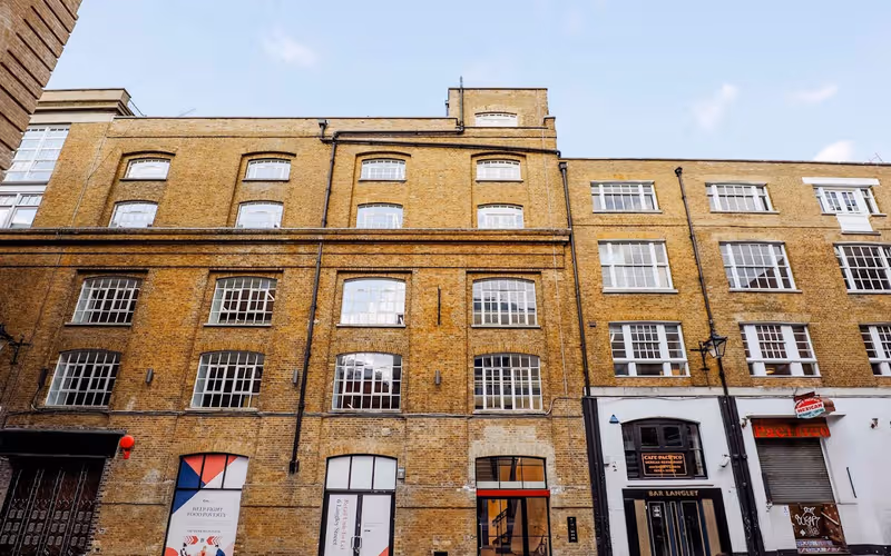6 Langley Street, Greater London image 1