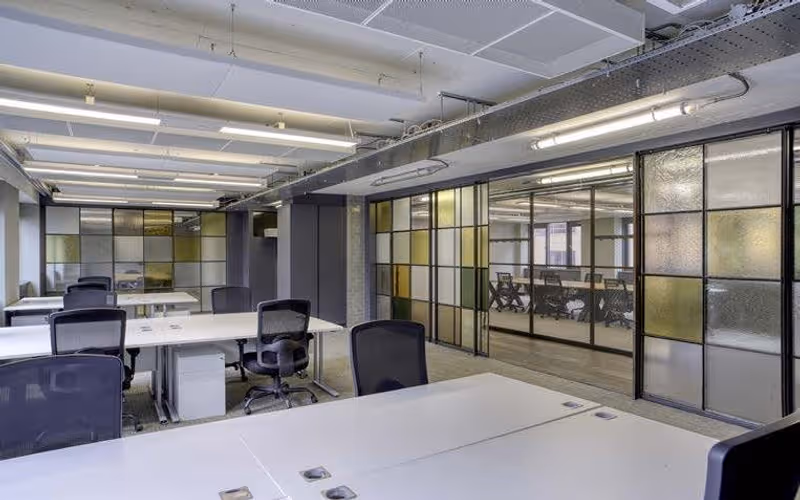 20 Valpy Street, Berkshire, 92 DESKS 20 Valpy Street, Berkshire image 1
