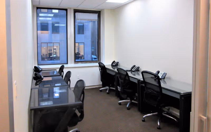 369 Lexington Avenue, New York image 1