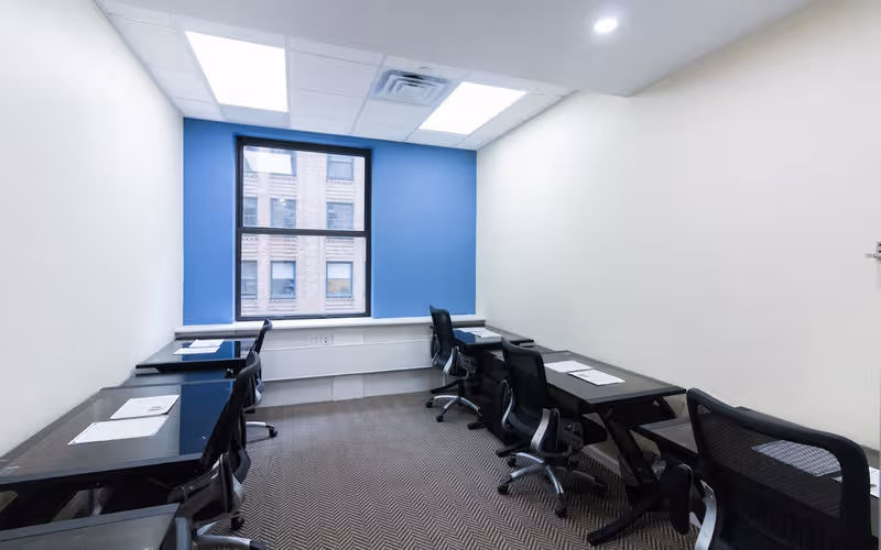 515 Madison Avenue, New York image 1