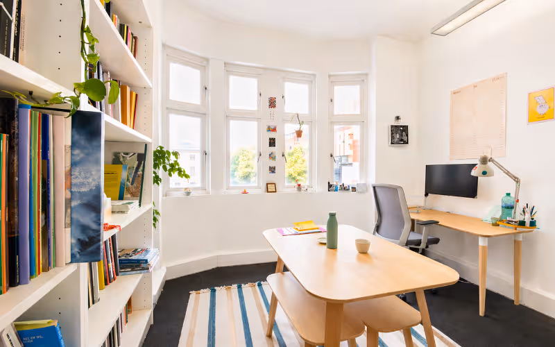 280 Mare Street, Greater London, 4 DESKS 280 Mare Street, Greater London image 1
