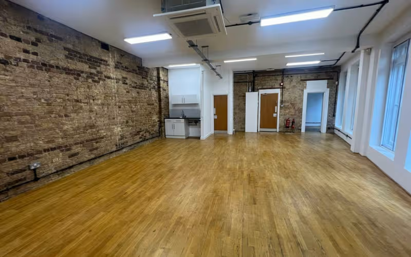 43 Clerkenwell Road, London image 1