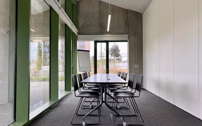 Belgard Sq N, Tallaght, 9 DESKS Belgard Sq N, Tallaght image 1