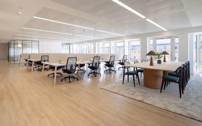 11 Strand, Greater London, 56 DESKS 11 Strand, Greater London image 1