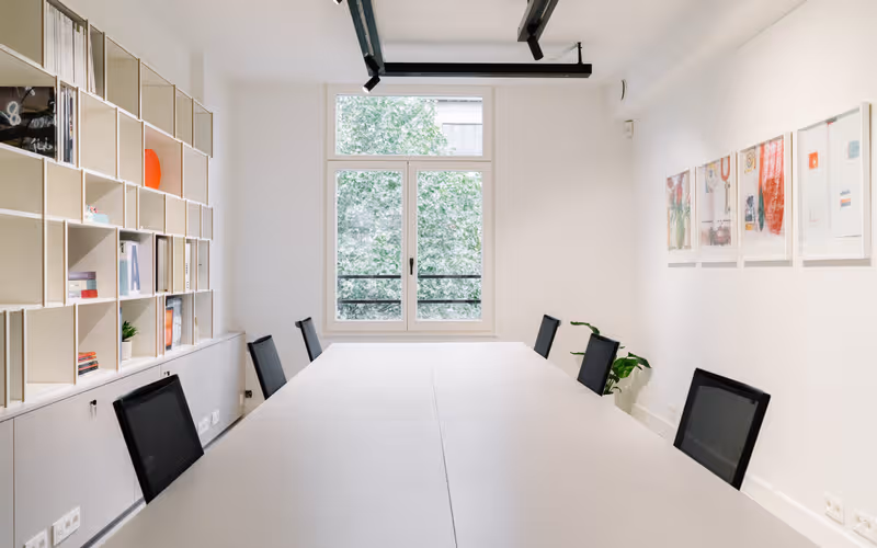 7 Quai Du Commerce, Brussels, 12 DESKS 7 Quai Du Commerce, Brussels image 1