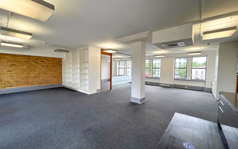 2-6 Camden High Street, London image 1