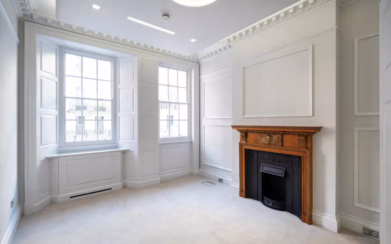 56 Grosvenor Street, London, 91 DESKS 56 Grosvenor Street, London image 1