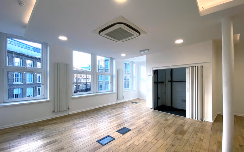 46 Great Eastern Street, London, 28 DESKS 46 Great Eastern Street, London image 1