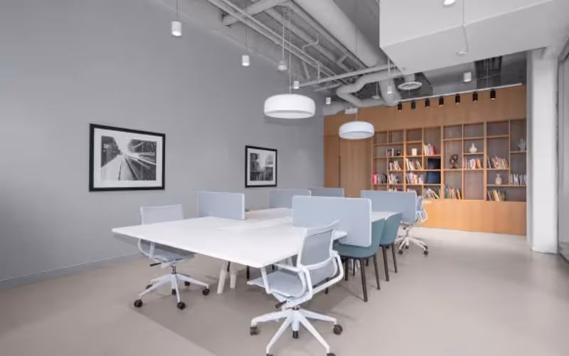 3-5 New Row, Dunfermline, 50 DESKS 3-5 New Row, Dunfermline image 1