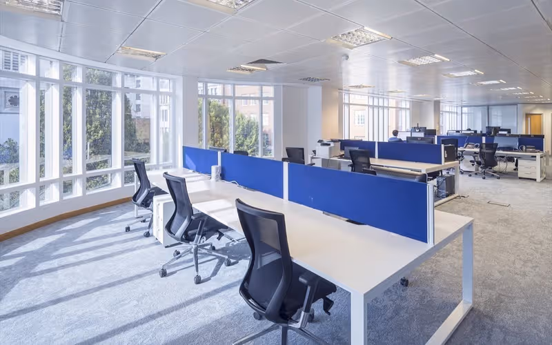 23-26 Saint Dunstan's Hill, Greater London, 31 DESKS 23-26 Saint Dunstan's Hill, Greater London image 1