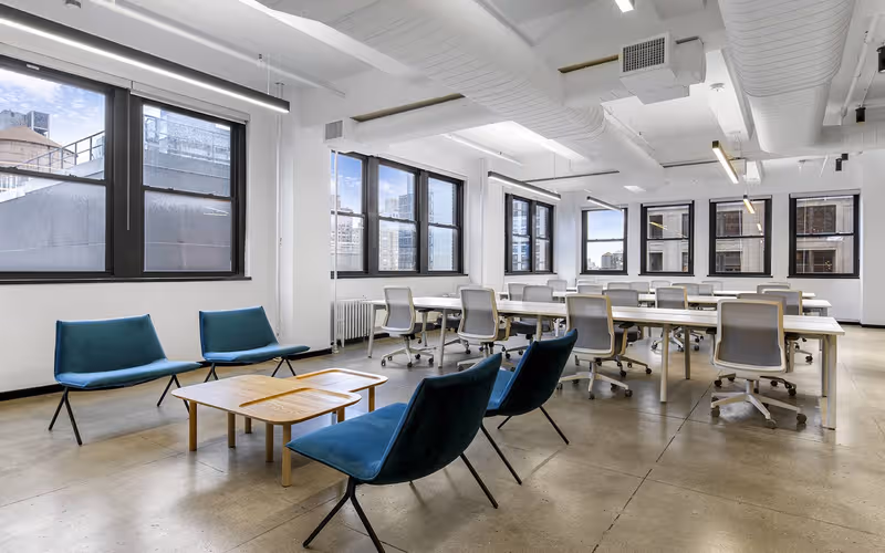 345 7th Avenue, New York City, 87 DESKS 345 7th Avenue, New York City image 1