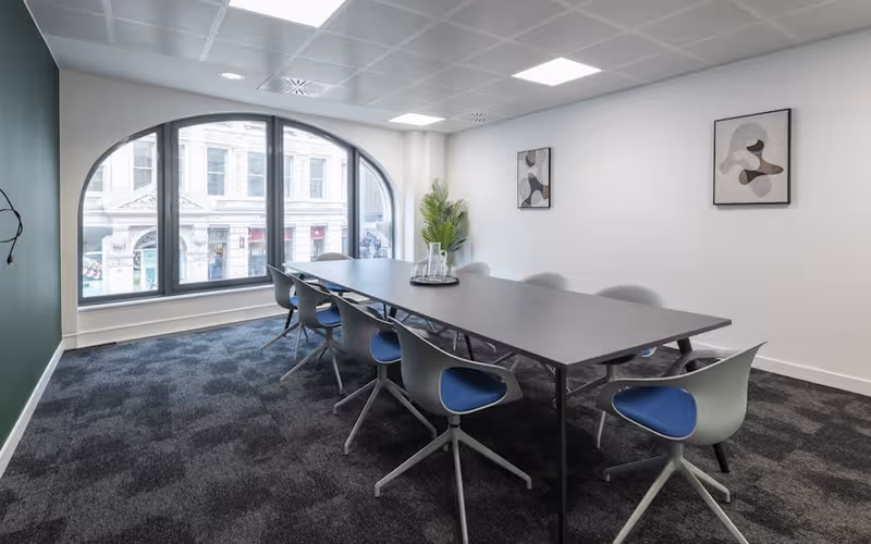 10 Eastcheap, Greater London, 36 DESKS 10 Eastcheap, Greater London image 1