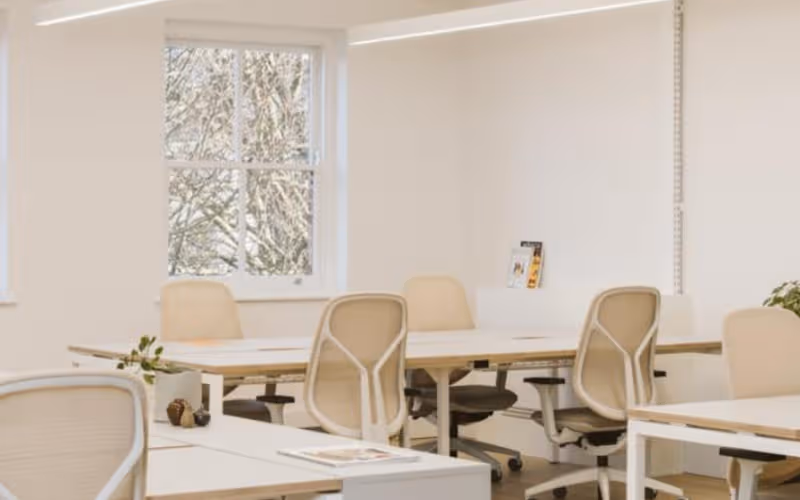 18 Clerkenwell Close, London, 16 DESKS 18 Clerkenwell Close, London image 1