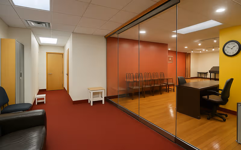 6143 Jericho Turnpike, Commack image 1