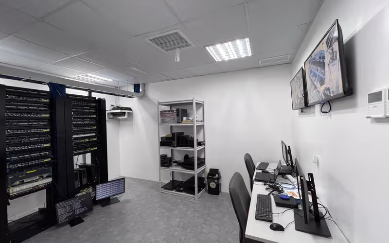 Block 10 Geonzon St Cebu It Park Brgy Apas, Cebu City image 1