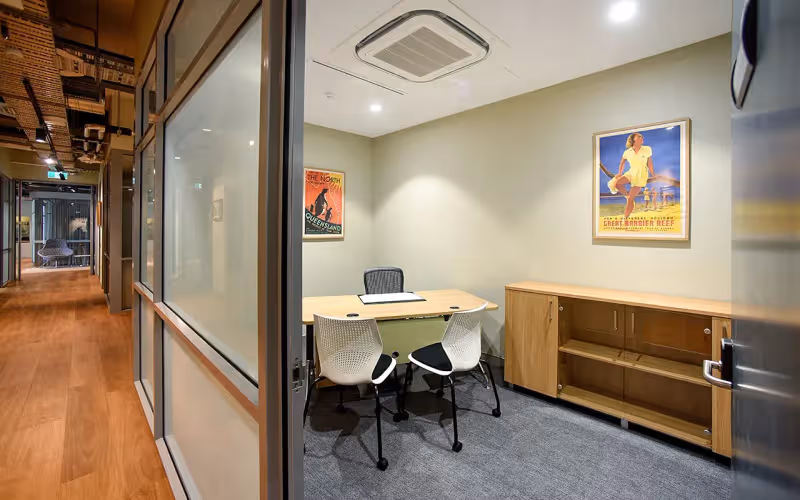 36 Abbott Street, Cairns image 1