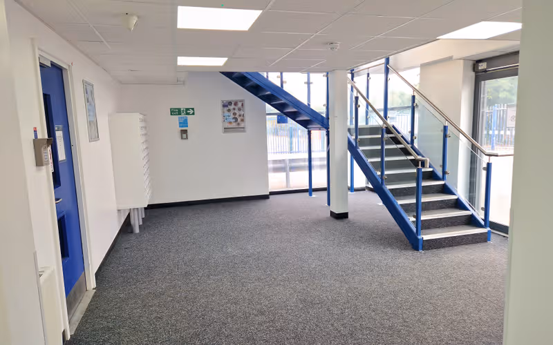 62 Portman Road, Reading, 10 DESKS 62 Portman Road, Reading image 1
