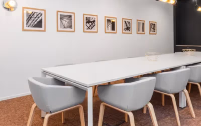 No 30 Sanlihedong Road, Beijing, 50 DESKS No 30 Sanlihedong Road, Beijing image 1