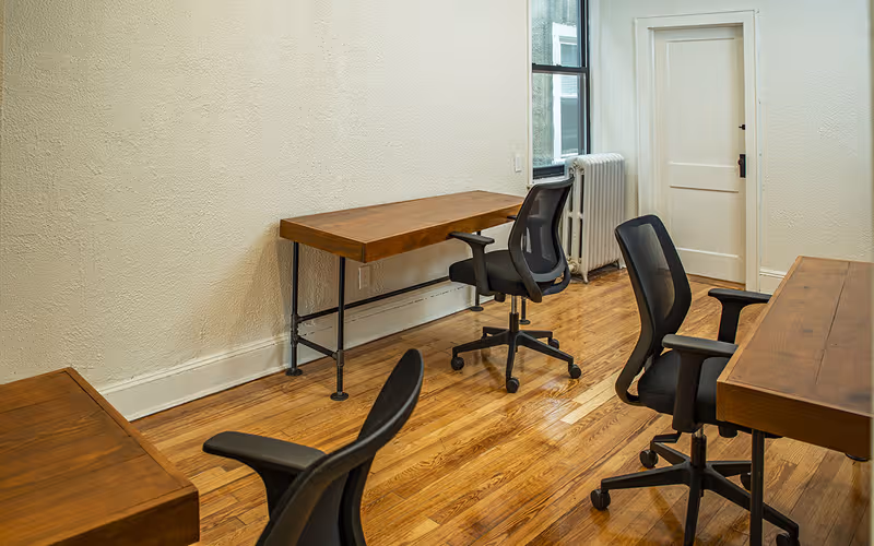 251 Post Avenue Westbury, New York image 1