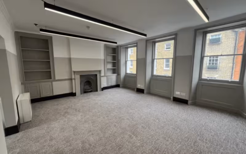 12 South Molton St, London, 20 DESKS 12 South Molton St, London image 1