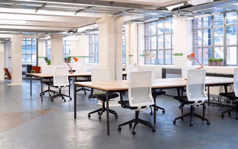 56 Shoreditch High Street, Greater London, 58 DESKS 56 Shoreditch High Street, Greater London image 1