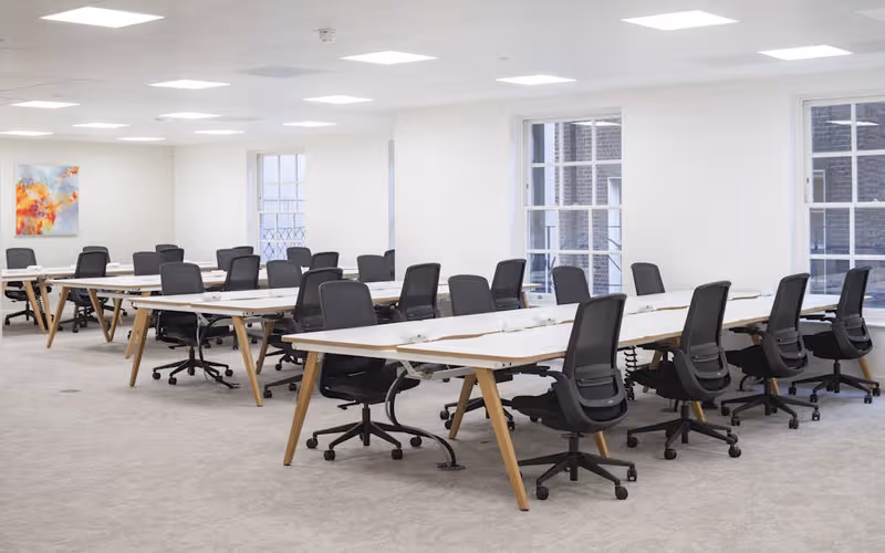 42 Trinity Square, Greater London, 32 DESKS 42 Trinity Square, Greater London image 1