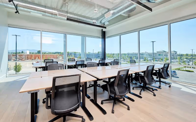 200 N 4th Street, Boise, 5 DESKS 200 N 4th Street, Boise image 1