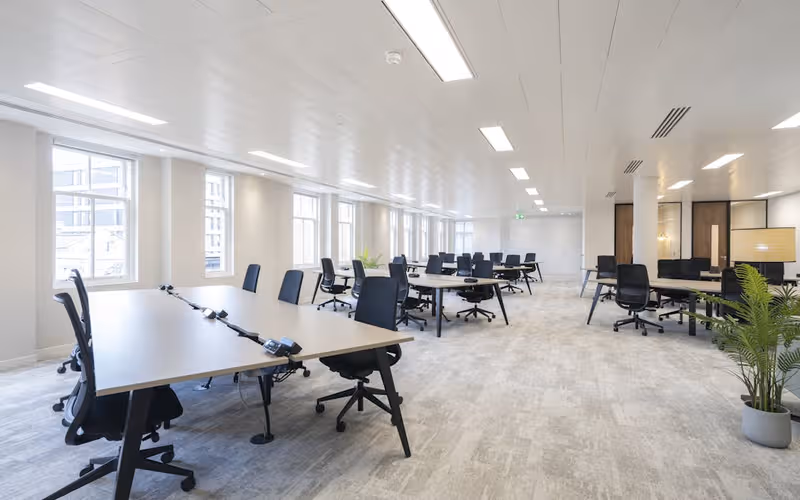 55 Grosvenor St, London image 1