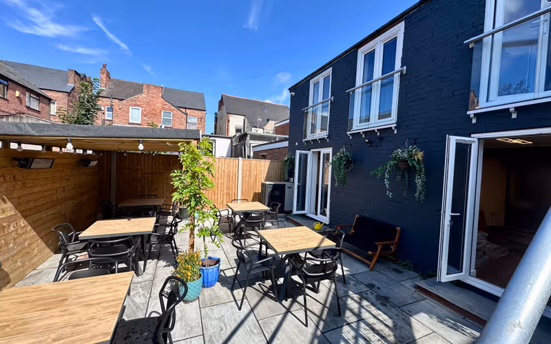 2 Bennett Rd Mapperley, Nottingham, 9 DESKS 2 Bennett Rd Mapperley, Nottingham image 1