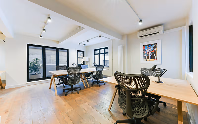 12A D'arblay Street, Greater London image 1