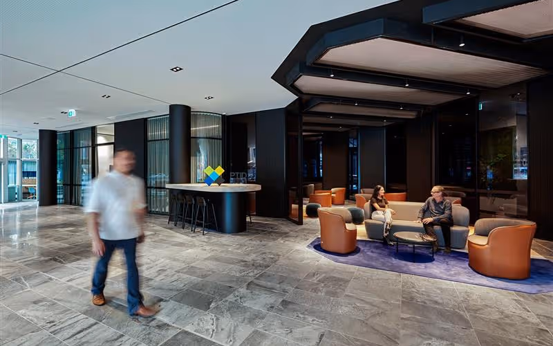 525 Flinders Street, Melbourne image 1