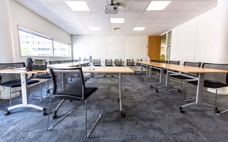 12 Avenue Carnot, Nantes, 15 DESKS 12 Avenue Carnot, Nantes image 1