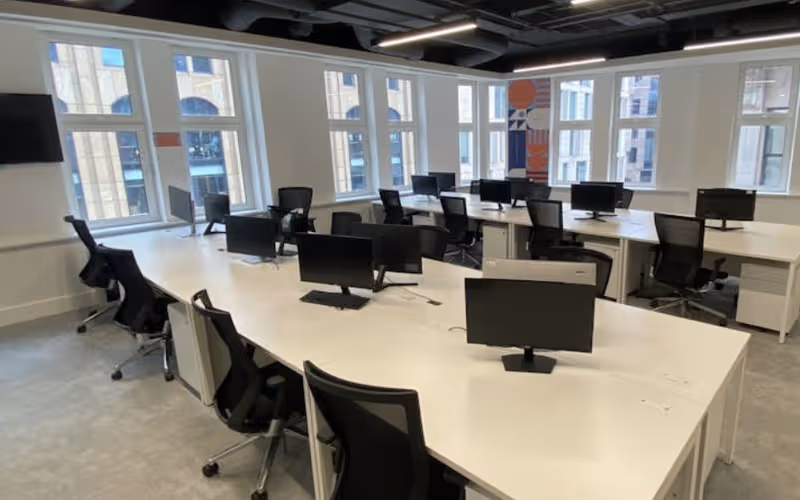 30 Eastcheap, London, 90 DESKS 30 Eastcheap, London image 1