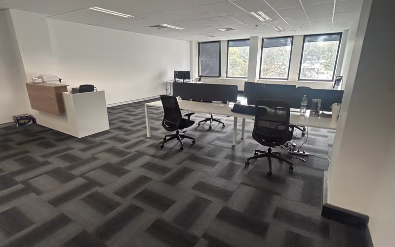 251 Adelaide Terrace, Perth, 6 DESKS 251 Adelaide Terrace, Perth image 1