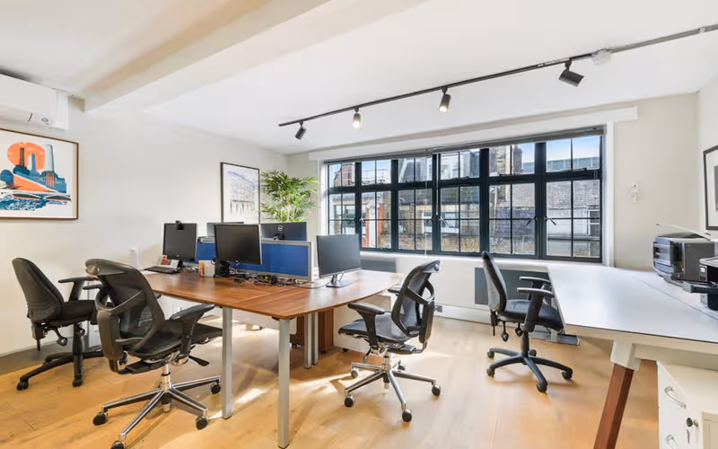 12 D'arblay Street, Greater London image 1