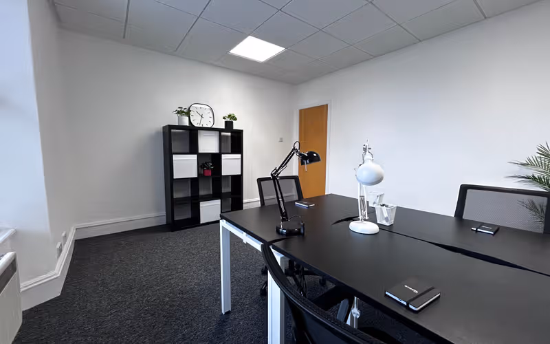 210-212 Union Street, Aberdeen City, 50 DESKS 210-212 Union Street, Aberdeen City image 1