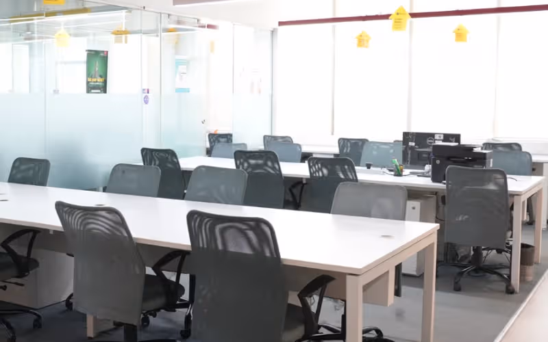 Palm Beach Rd Sector 15 Cbd Belapur, Mumbai image 1