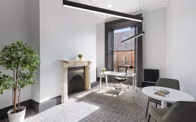 22/23 Pembroke Street Upper, Dublin 2 image 1