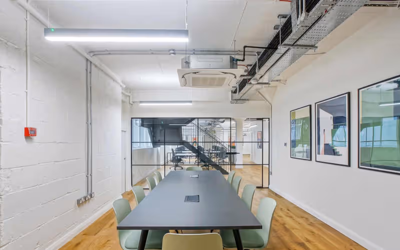 47 Brunswick Pl, Shoreditch, 32 DESKS 47 Brunswick Pl, Shoreditch image 1