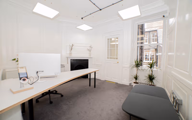 5 Great James Street, Greater London, 20 DESKS 5 Great James Street, Greater London image 1