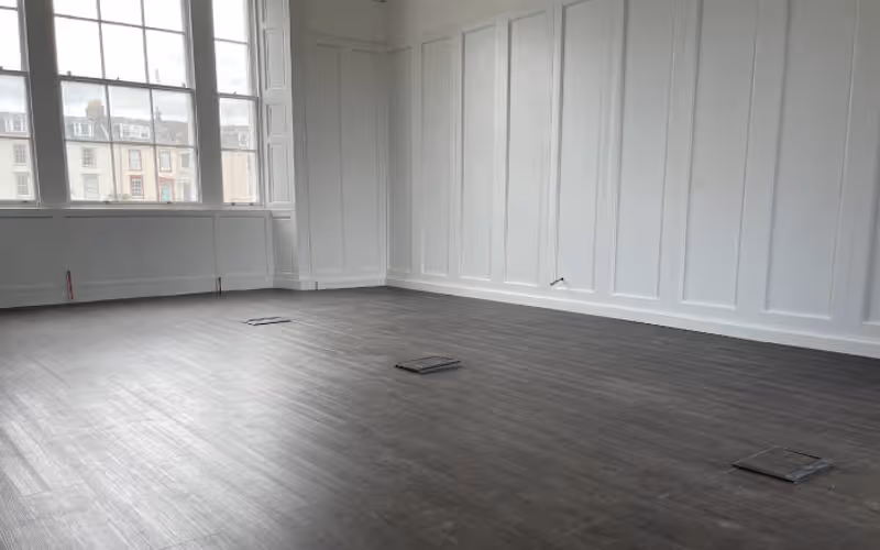 18 Wellington Square, AYR, 7 DESKS 18 Wellington Square, AYR image 1